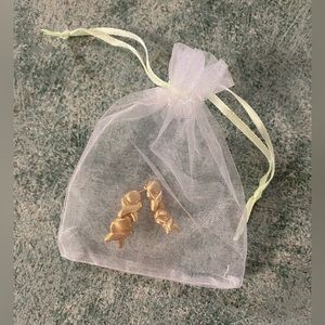 XOXO gold petite earrings